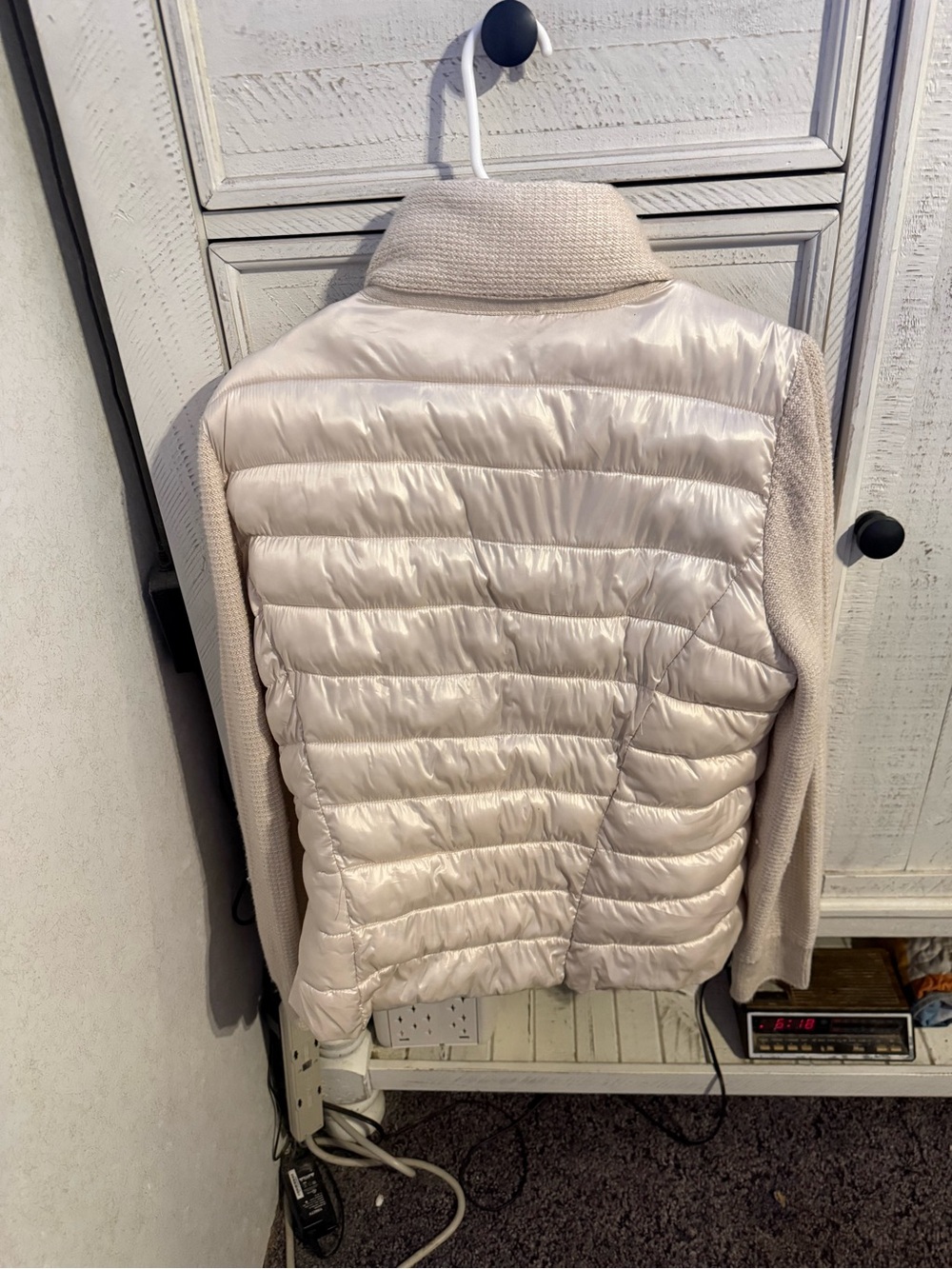 Calvin Klein Cream Quilted Puffer Jacket with Knit Sleeves